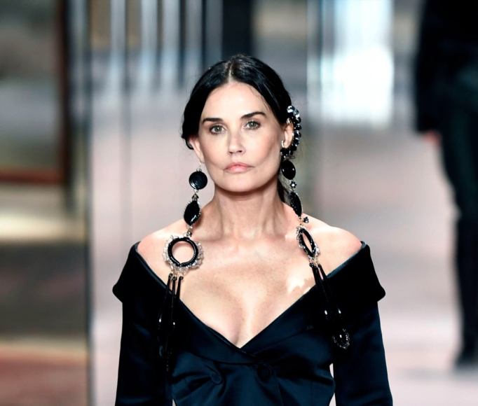 tridence-fendi-runway-show-2021-demi-moore