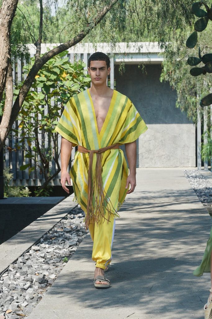Lydia Lavín | Mexico City Resort Collection | 2022 19 Lydia Lavín | Mexico City Resort Collection | 2022