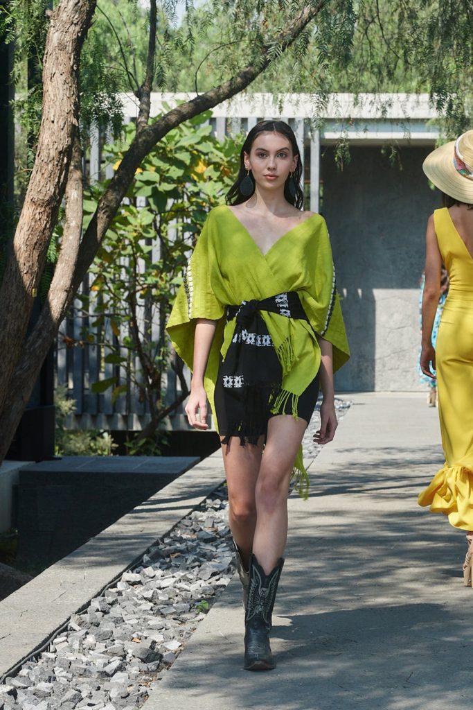 Lydia Lavín | Mexico City Resort Collection | 2022 18 Lydia Lavín | Mexico City Resort Collection | 2022