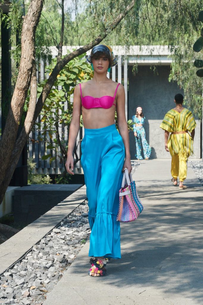 Lydia Lavín | Mexico City Resort Collection | 2022 22 Lydia Lavín | Mexico City Resort Collection | 2022