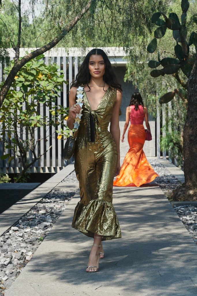 Lydia Lavín | Mexico City Resort Collection | 2022 35 Lydia Lavín | Mexico City Resort Collection | 2022
