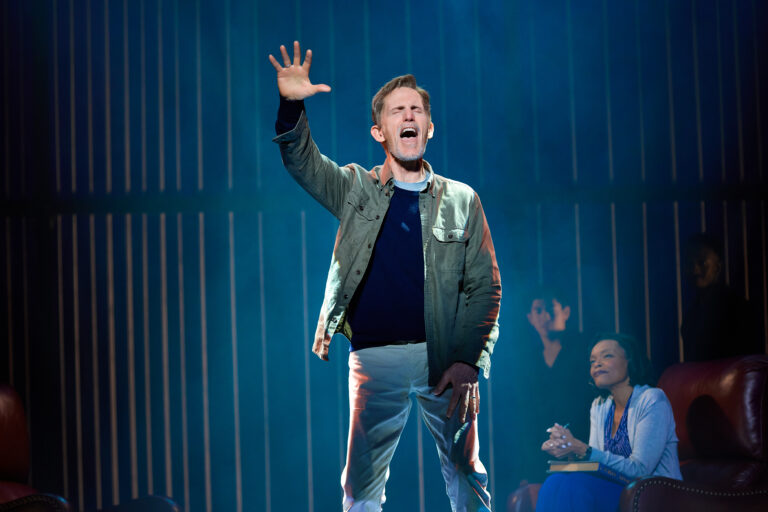 "A Beautiful Noise" Resonates in Chicago: A Vibrant Tribute to Neil Diamond's Legacy