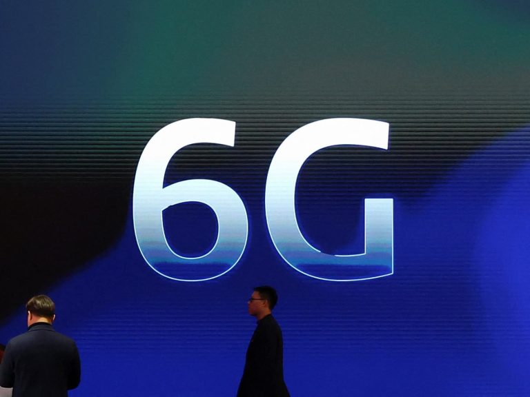 The Future of Digital Marketing: How 6G Satellite-Terrestrial Technology Will Revolutionize Business Growth